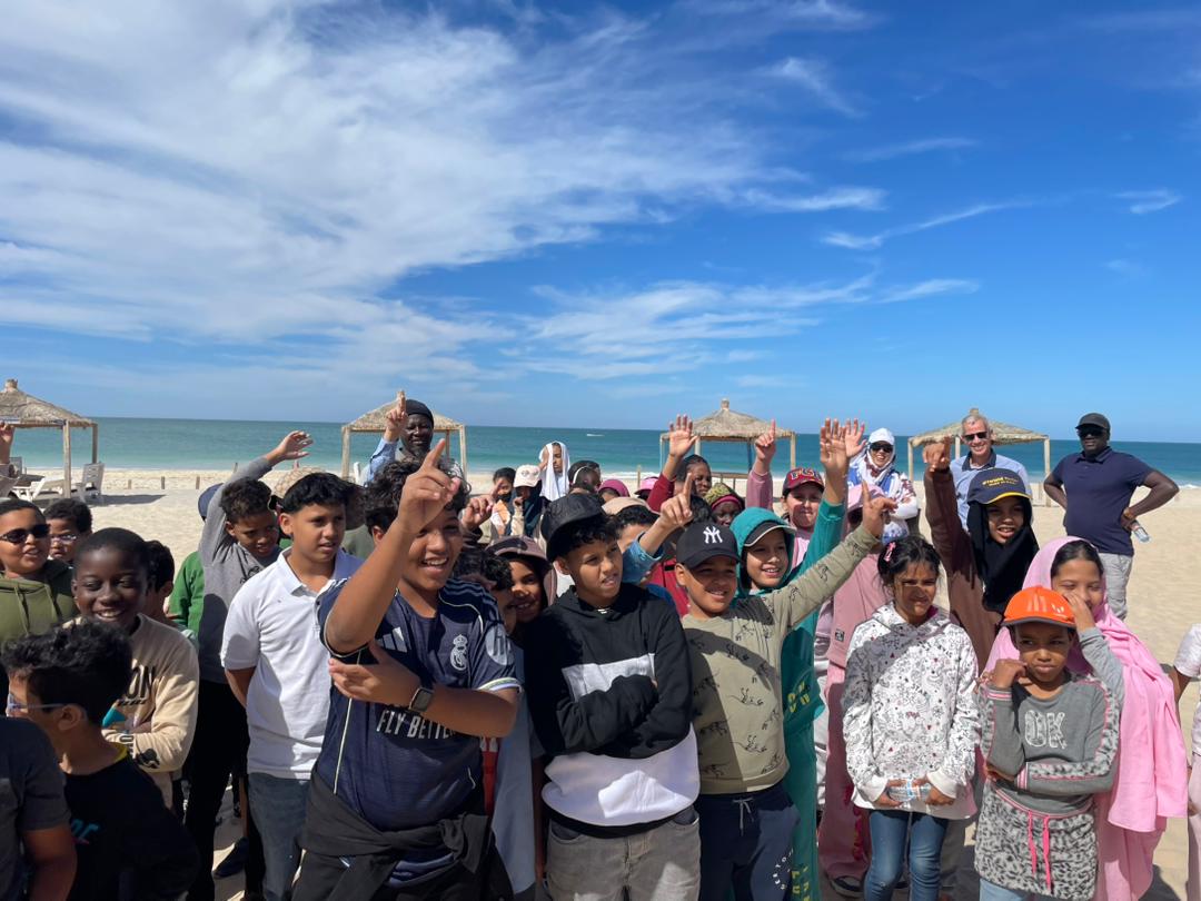 🌊♻️ Les élèves de CM2 engagés pour l’environnement lors d’une action de plogging 🌊♻️